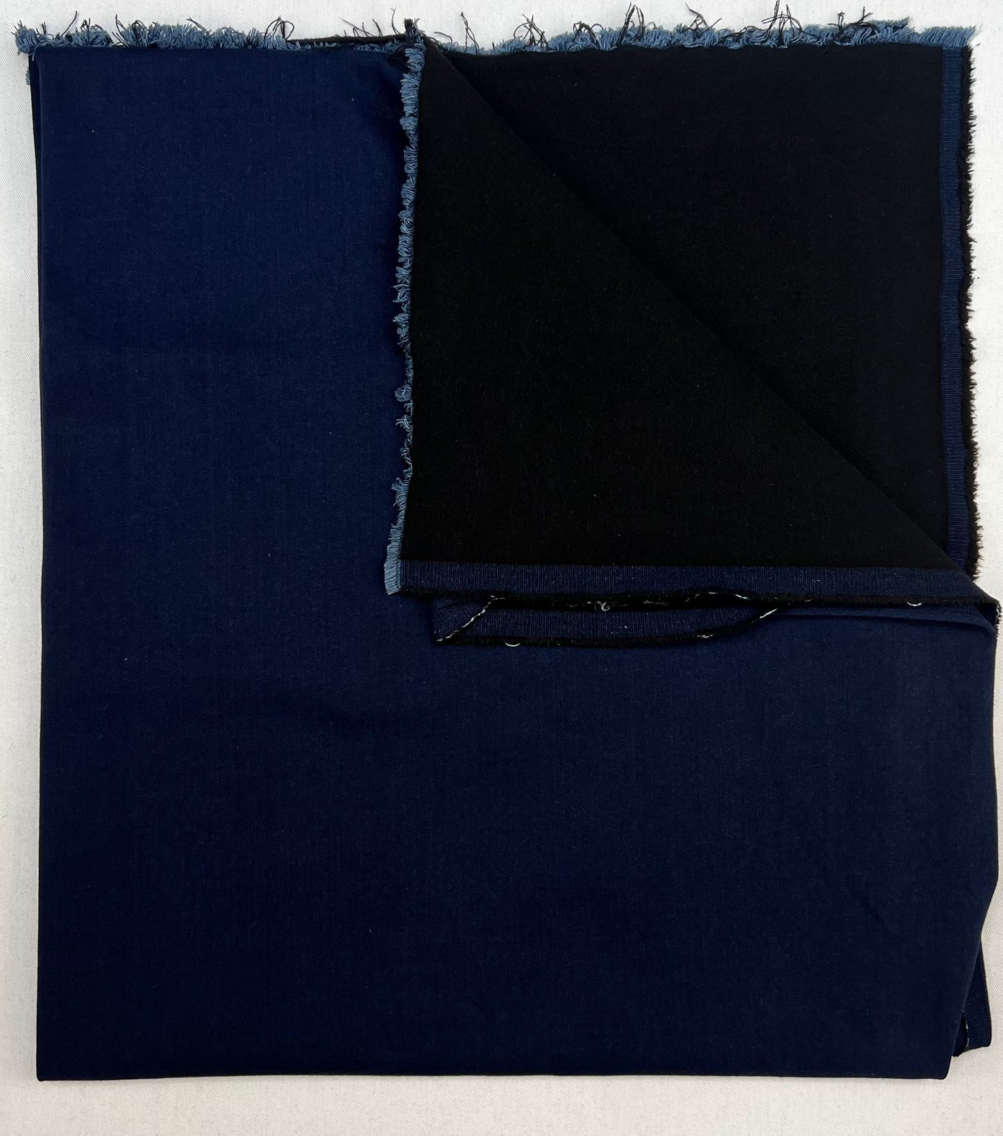 J-004 Blau-schwarzer Power-Stretch-Jeans-Coupon