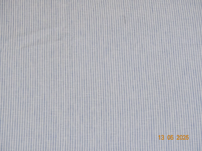 Hellblaues fein gestreiftes Leinen A-008