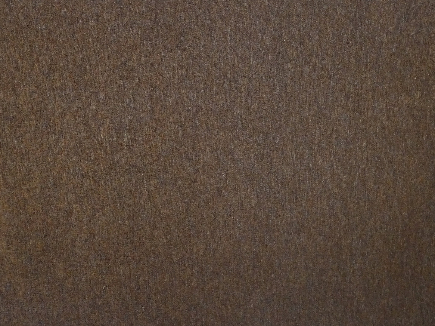 Bouclé Wolle braun H-008