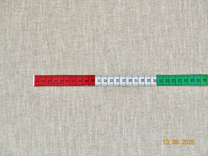 Halbgraues, natürliches, dünnes, halbgebleichtes Leinen B-017
