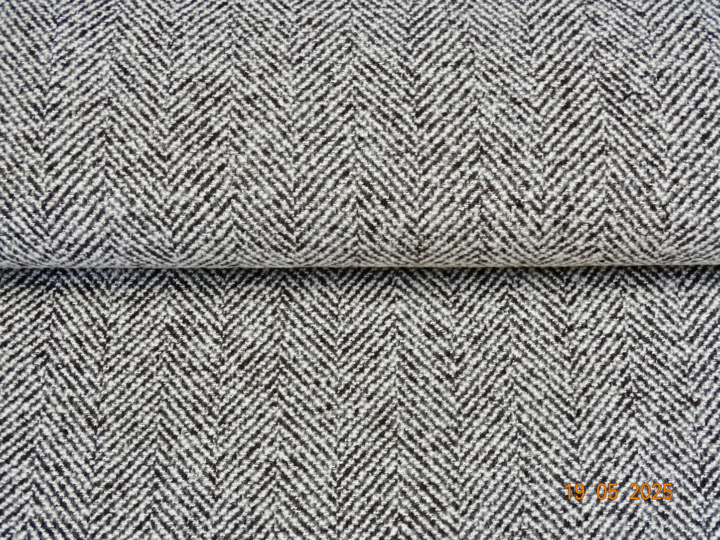 Alpakawolle sandbeige Fischbein H-001