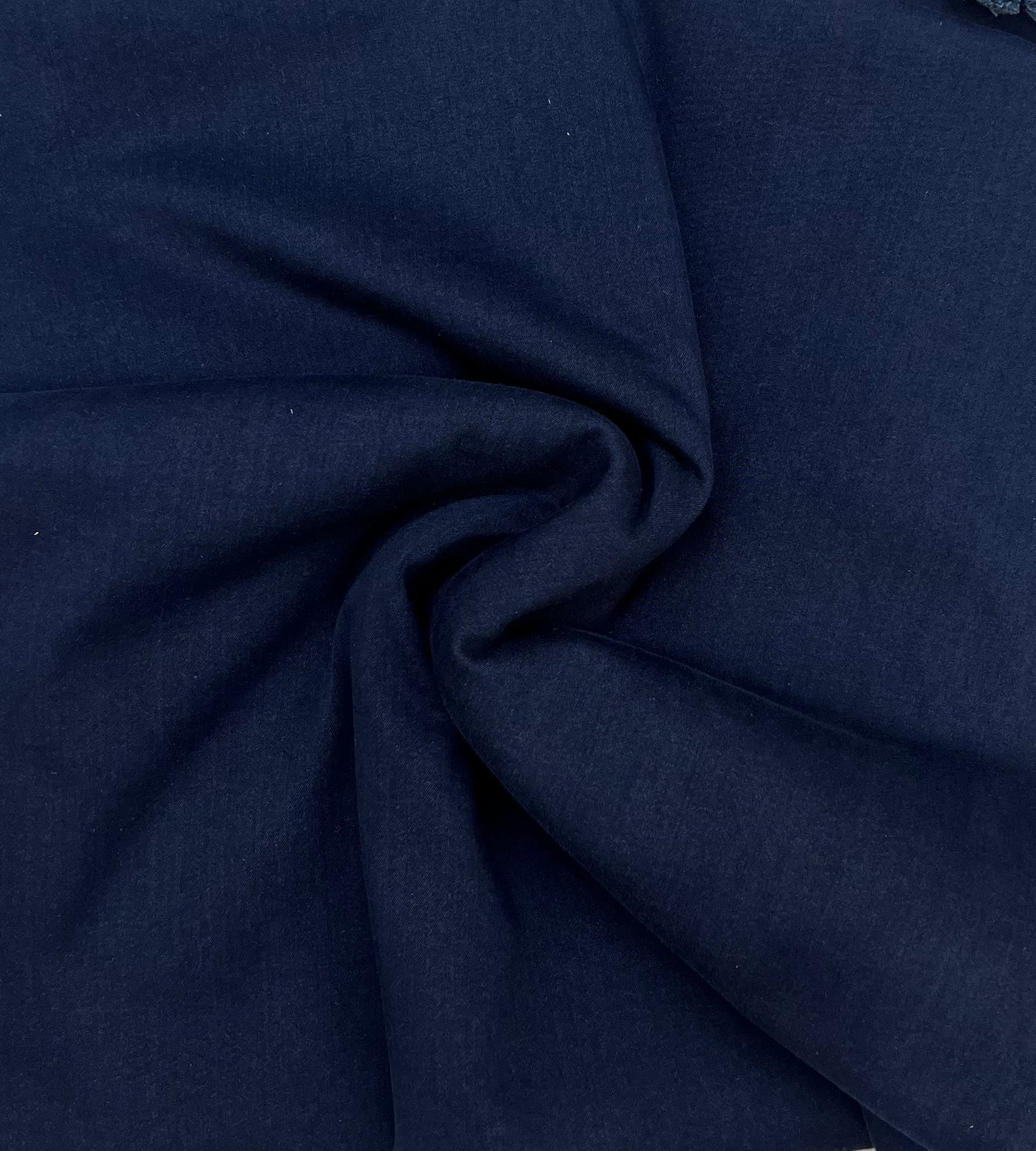 J-004 Blau-schwarzer Power-Stretch-Jeans-Coupon