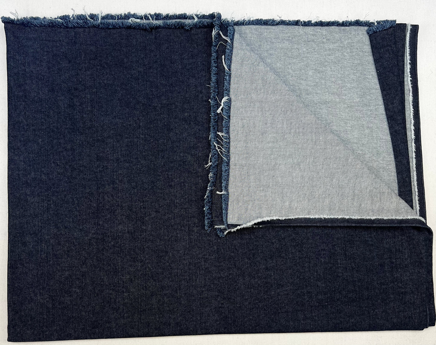 J-003 Dunkelblauer Stretchjeans-Coupon