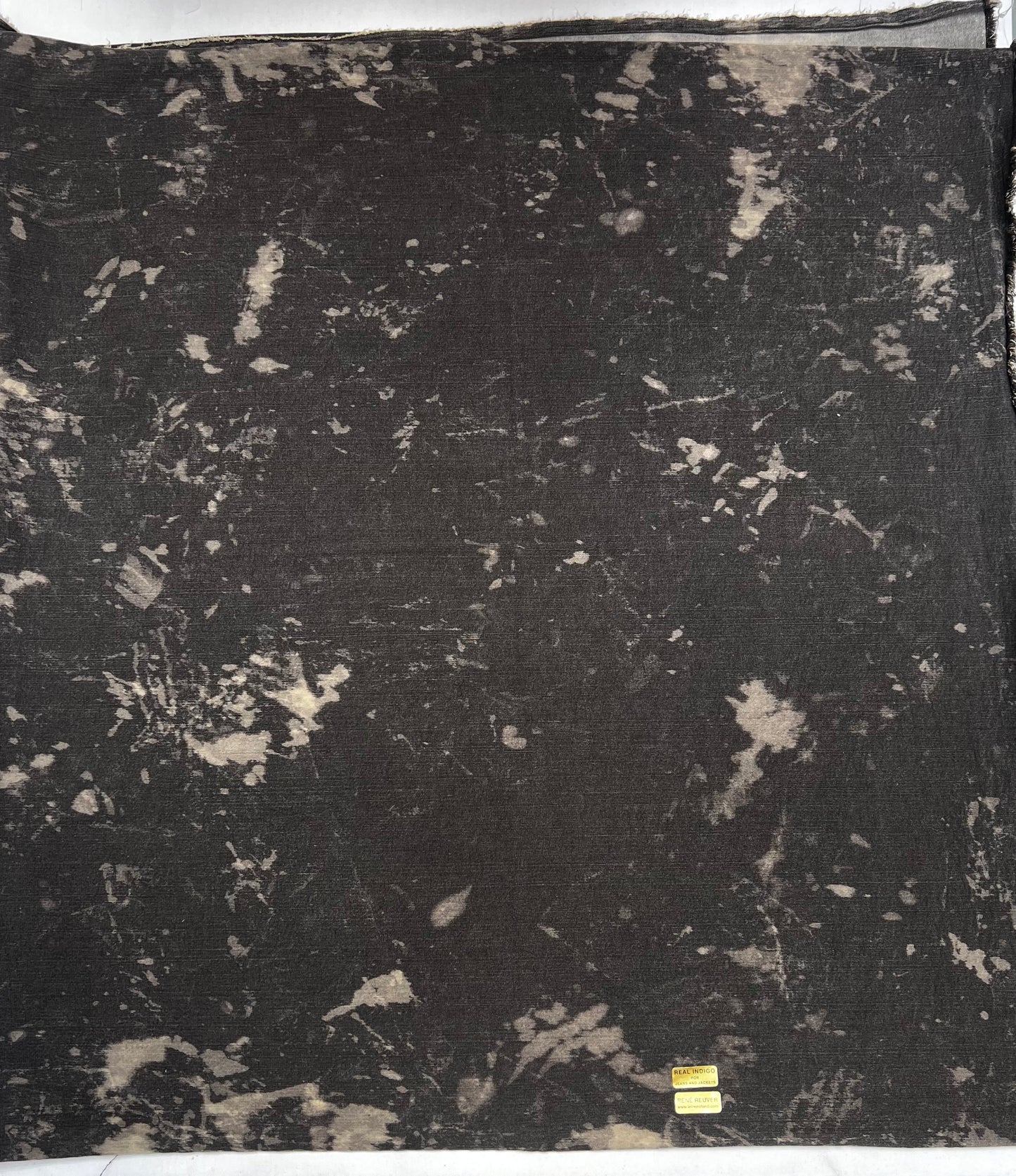 Black moonwash jeans coupon J-006